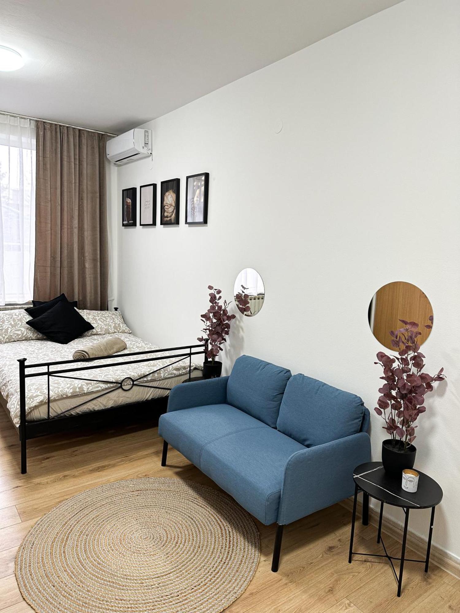 자그레브 Studio Lana-Near The City Center With Parking 아파트 외부 사진